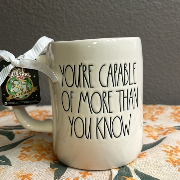 “Wizard of Oz” 85th Anniversary “Glinda the good witch “ mug - Picture 2 of 6